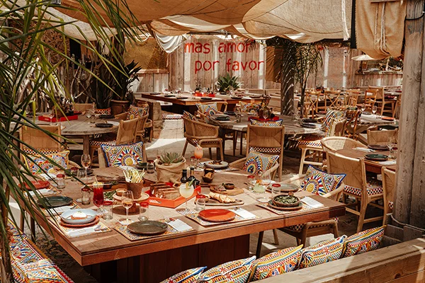 Casa Amor, restaurant et beach club sur la plage de Pampelonne à Saint-Tropez